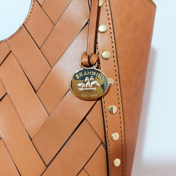 NEW Brahmin Carla Tan Nelani Medium Zig Zag Woven Leather Satchel Caramel Color - Picture 5 of 12